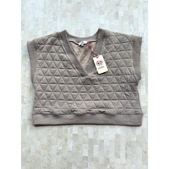 entro Jackets & Blazers - ENTRO Anthropologie Quilted Sleeveless Crop Vest Womens Jacket Beige NWT Sz‎ S